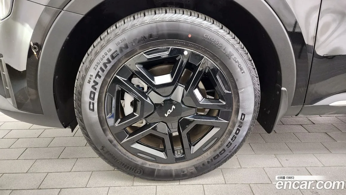 Kia Sorento — фото 5