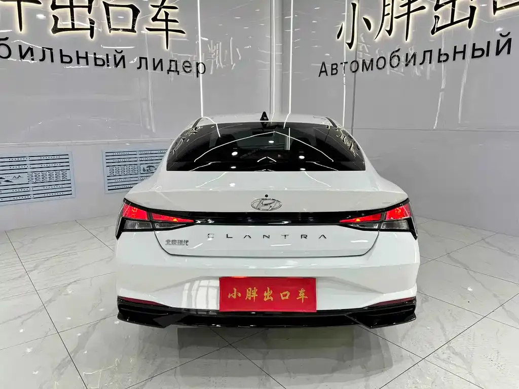 Hyundai Elantra 2023 из CN, фото 5