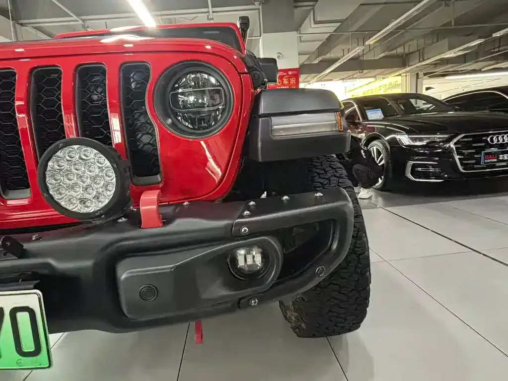 Jeep Wrangler PHEV 2022 из CN, фото 8