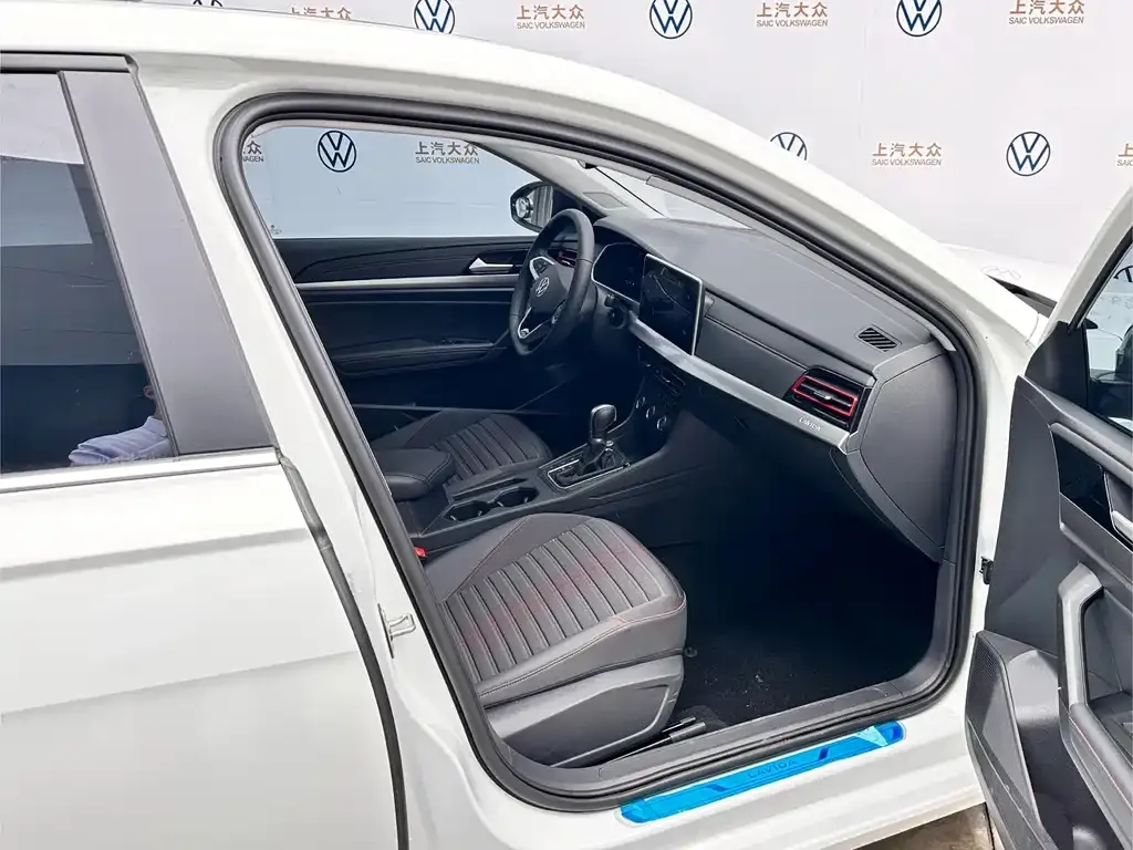 Volkswagen Lavida 2024 из CN, фото 3