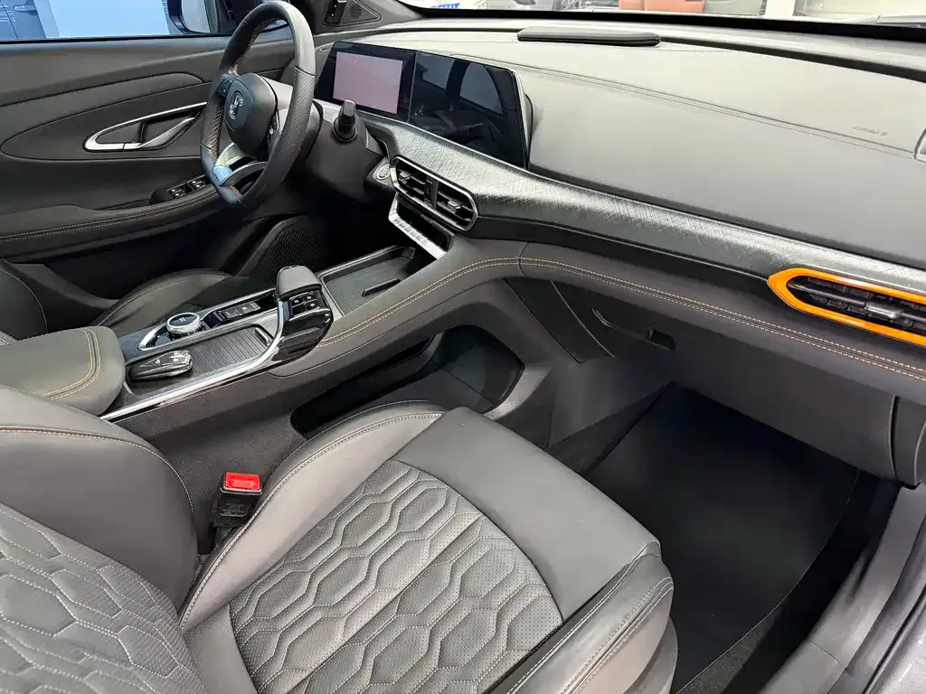 Changan UNI-T 2022 из CN, фото 7