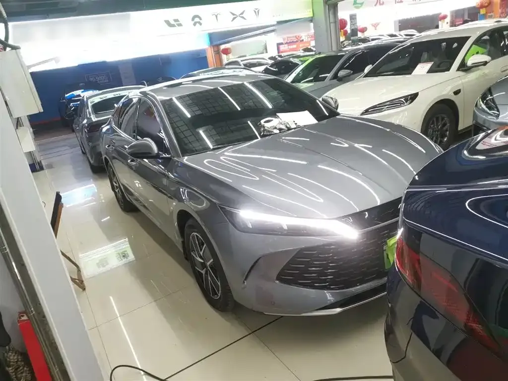 BYD Qin L — фото 4