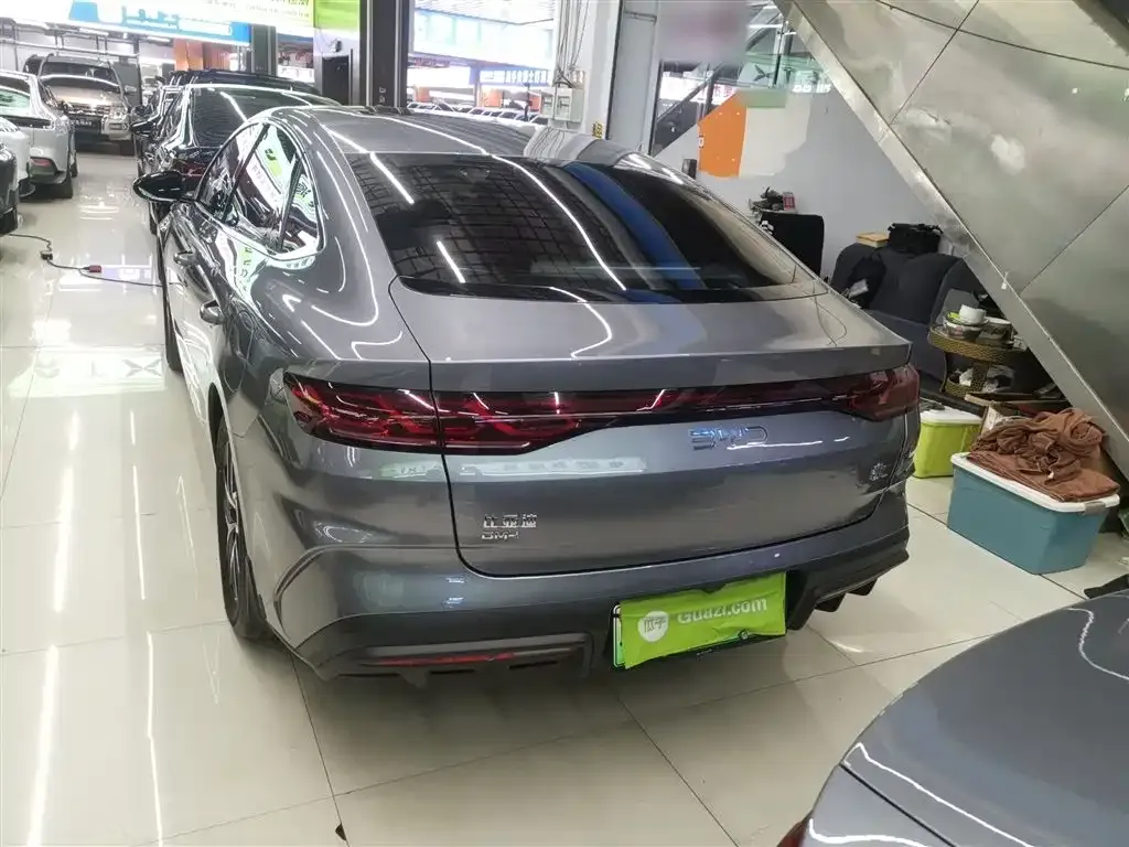 BYD Qin L — фото 6