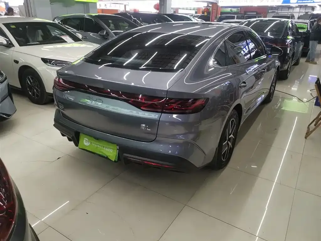 BYD Qin L — фото 7