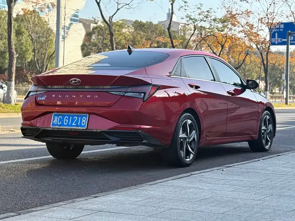 Hyundai Elantra 2021 из CN, фото 4