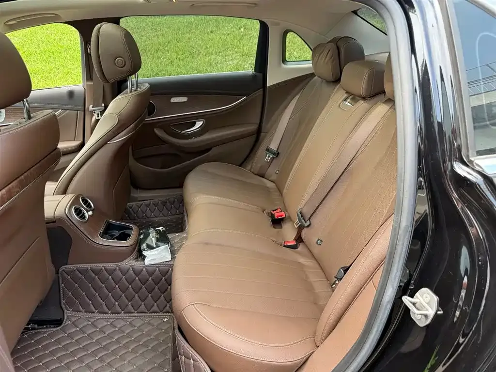 Mercedes-Benz E-Class 2023 из CN, фото 10