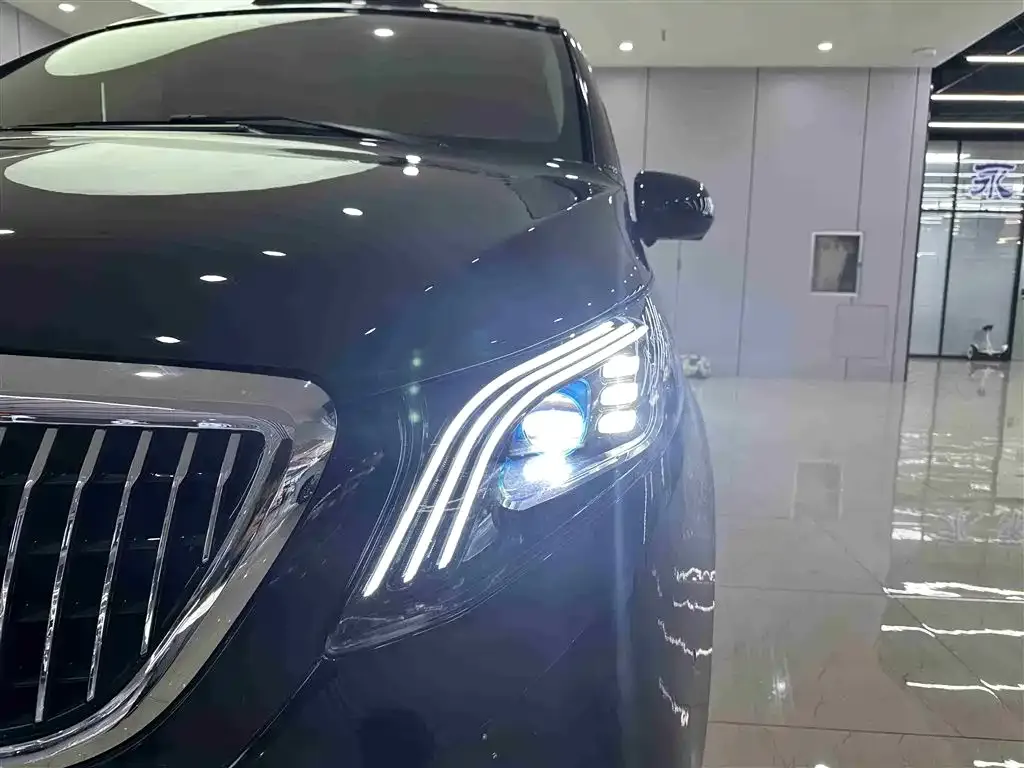 Mercedes-Benz Vito 2023 из CN, фото 4