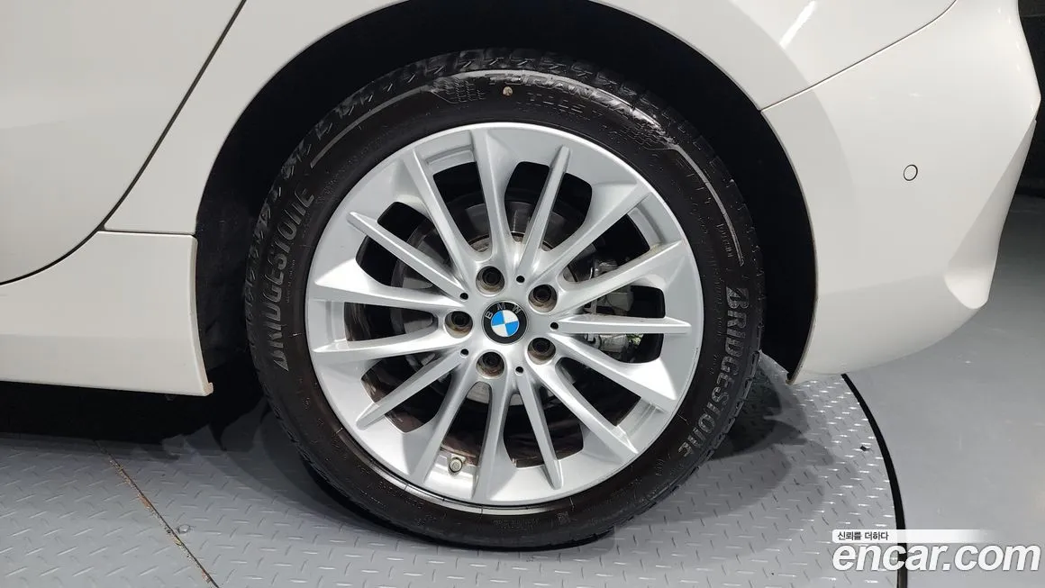 BMW 1-Series 2021 из KR, фото 5