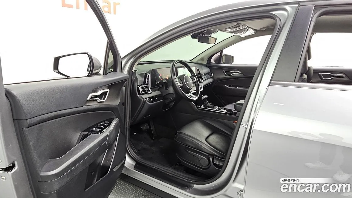 Kia Sportage — фото 10
