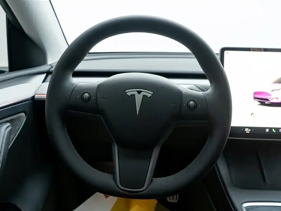 Tesla Model Y 2024 из CN, фото 8
