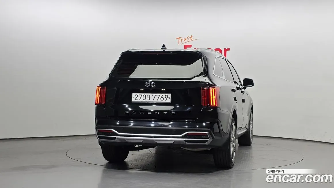 Kia Sorento — фото 4