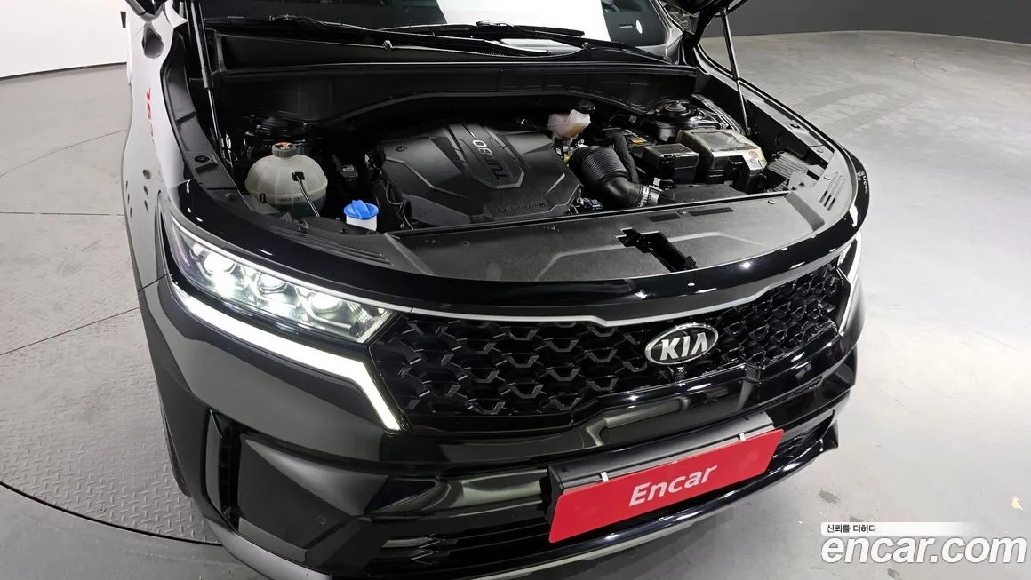 Kia Sorento — фото 6