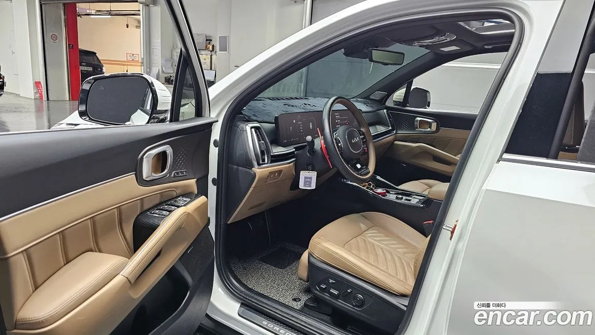 Kia Sorento — фото 10