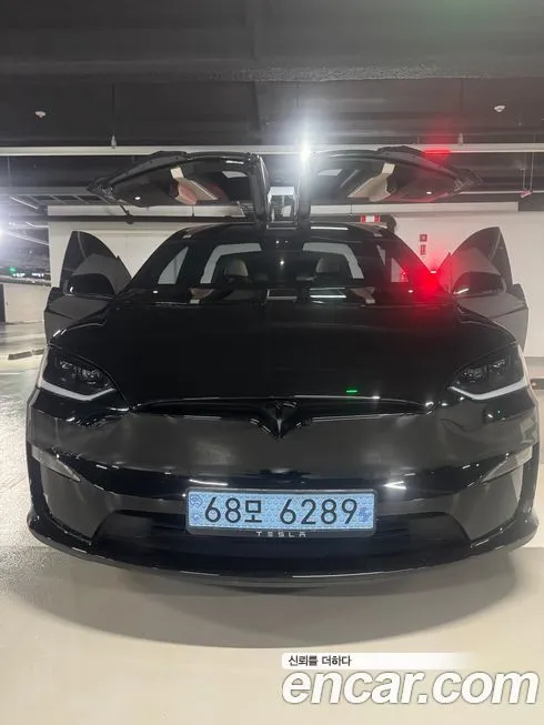 Tesla Model X 2024 из KR, фото 2