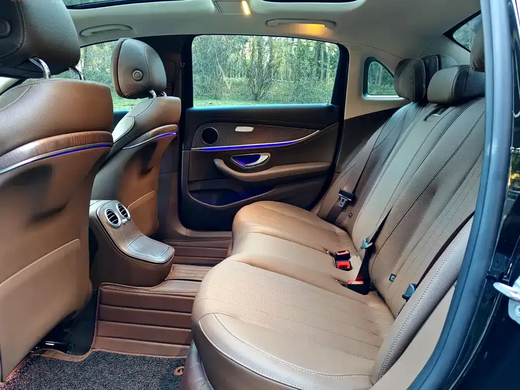 Mercedes-Benz E-Class 2021 из CN, фото 6
