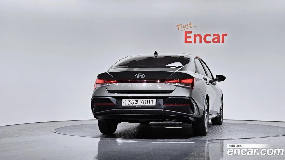 Hyundai AVANTE 2024 из KR, фото 4