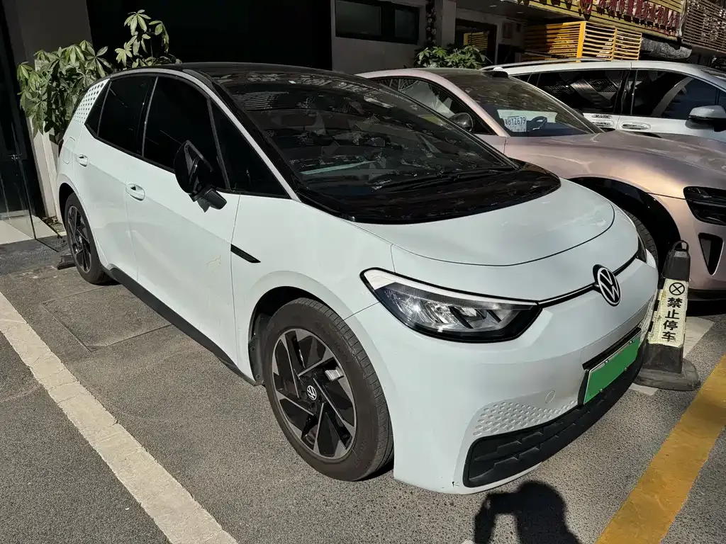 Volkswagen ID.3 2023 из CN, фото 2