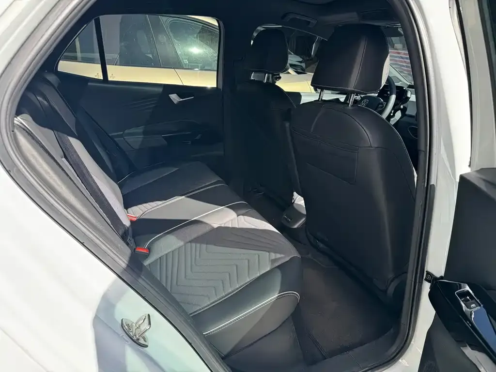 Volkswagen ID.3 2023 из CN, фото 4