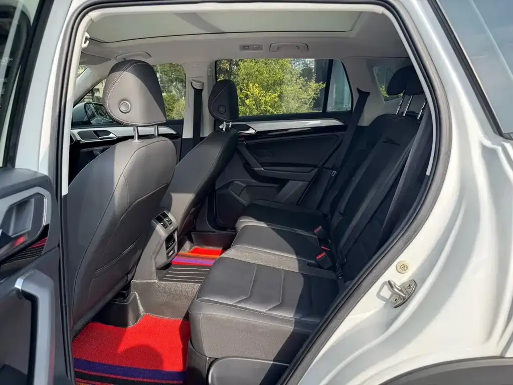 Volkswagen Tayron 2021 из CN, фото 4