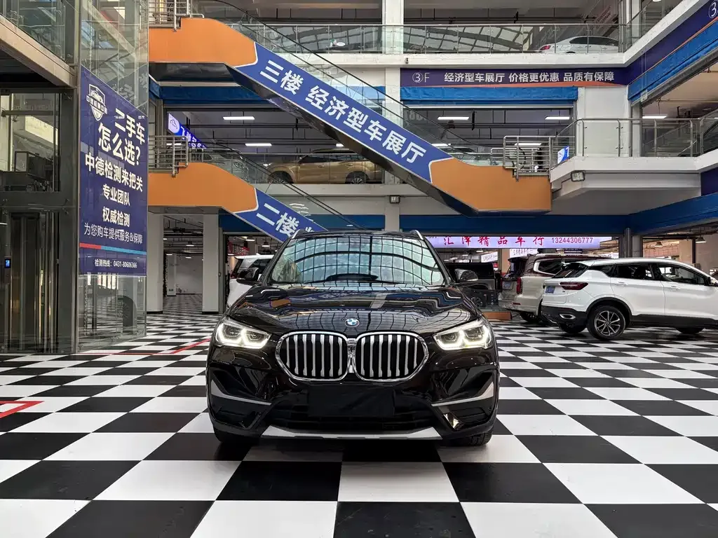 BMW X1 2022 из CN, фото 2