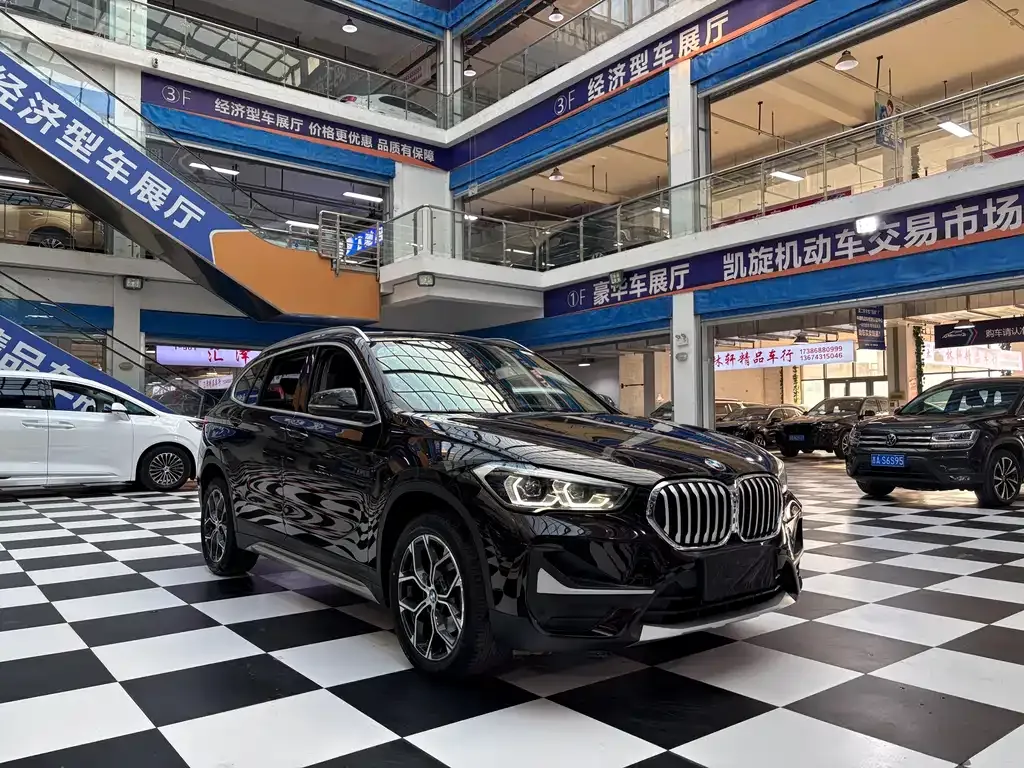 BMW X1 2022 из CN, фото 3
