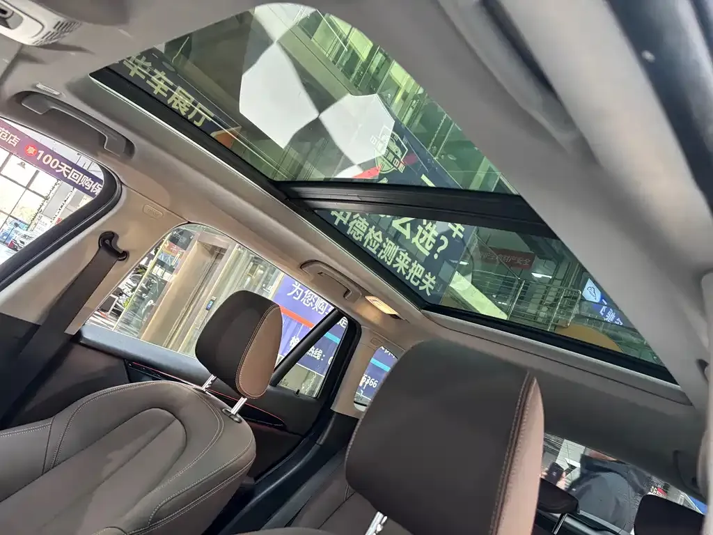 BMW X1 2022 из CN, фото 6