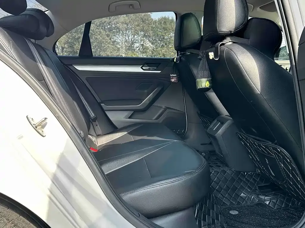 Volkswagen Lamando 2021 из CN, фото 10