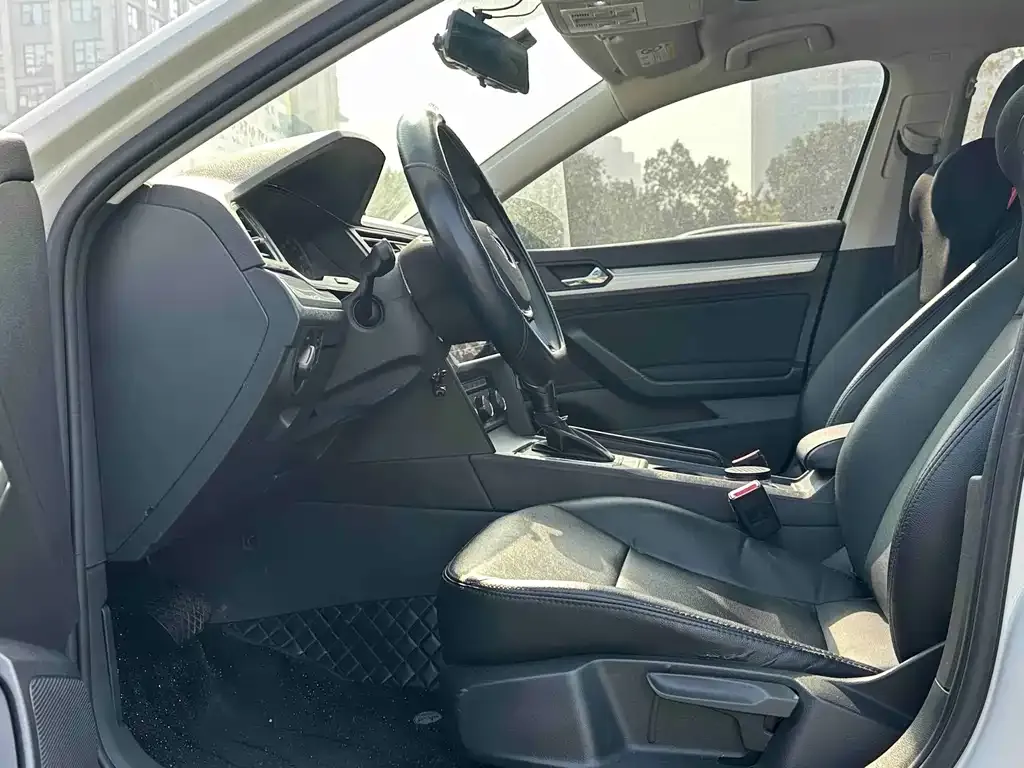 Volkswagen Lamando 2021 из CN, фото 5