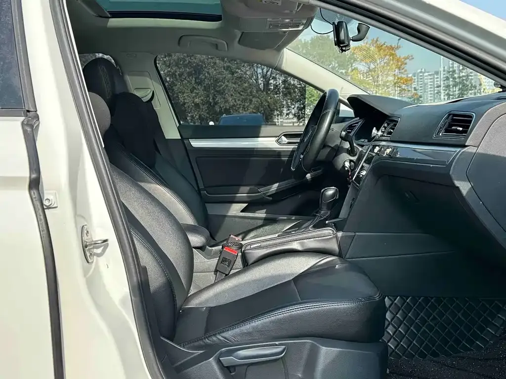 Volkswagen Lamando 2021 из CN, фото 8