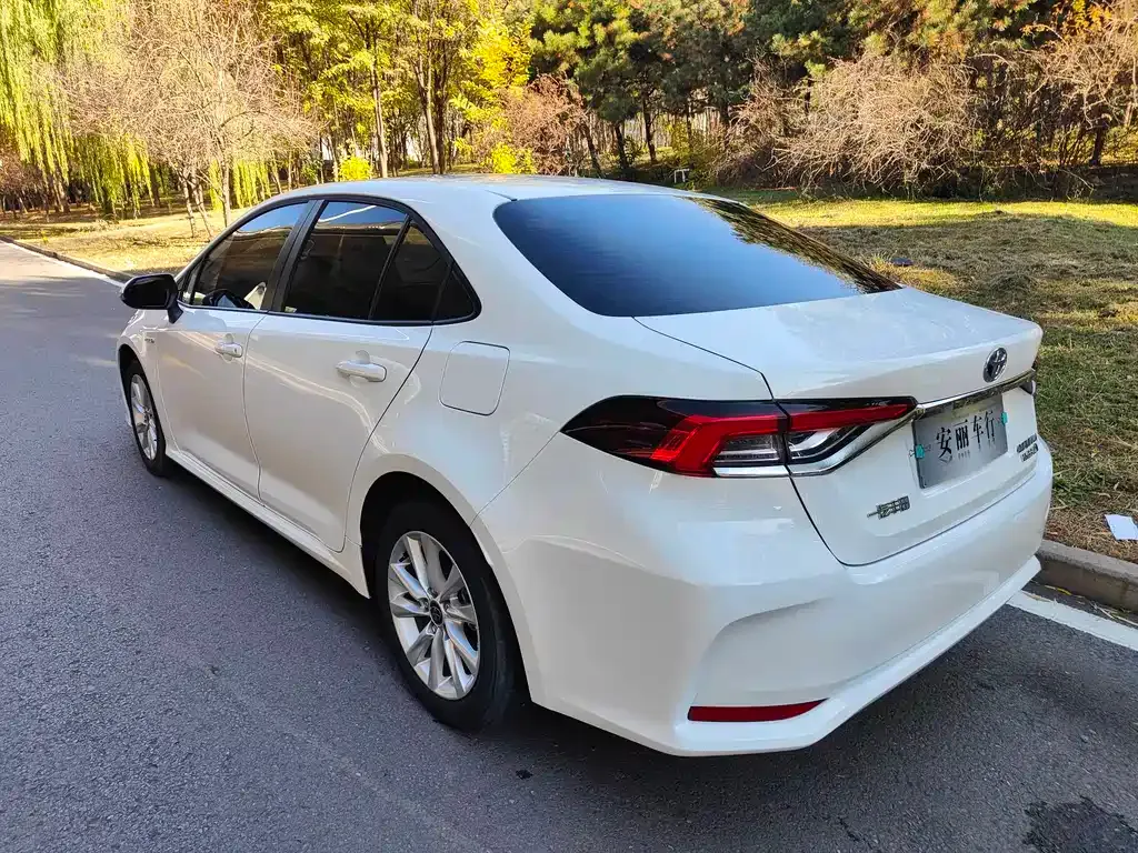 Toyota Corolla 2024 из CN, фото 9