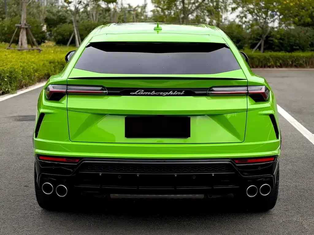 Lamborghini Urus 2023 из CN, фото 5
