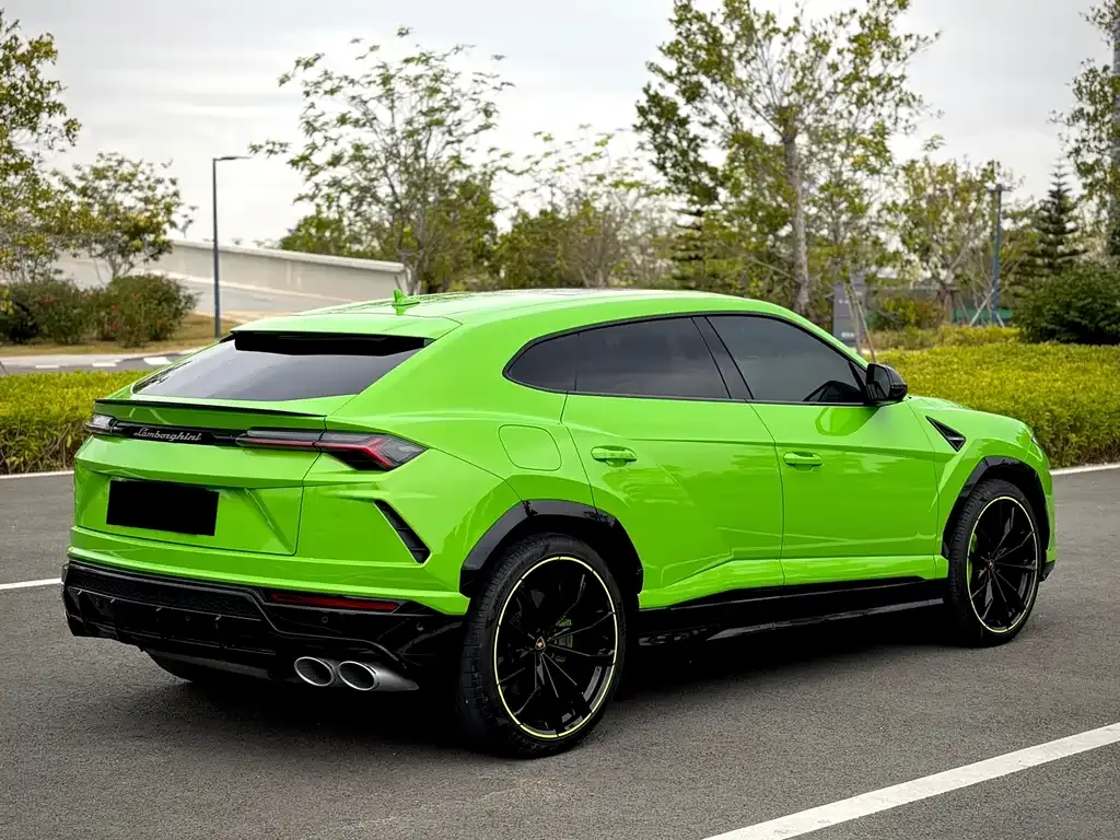 Lamborghini Urus 2023 из CN, фото 6