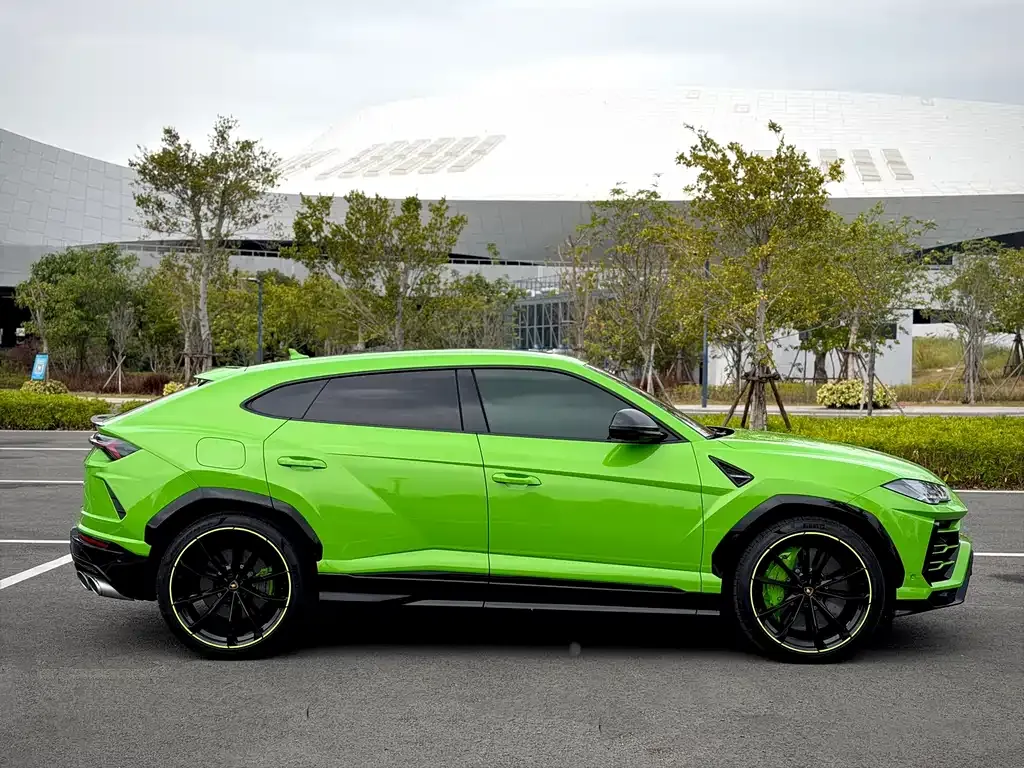Lamborghini Urus 2023 из CN, фото 7
