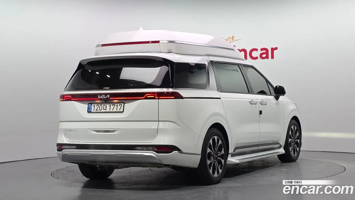 Kia Carnival — фото 2