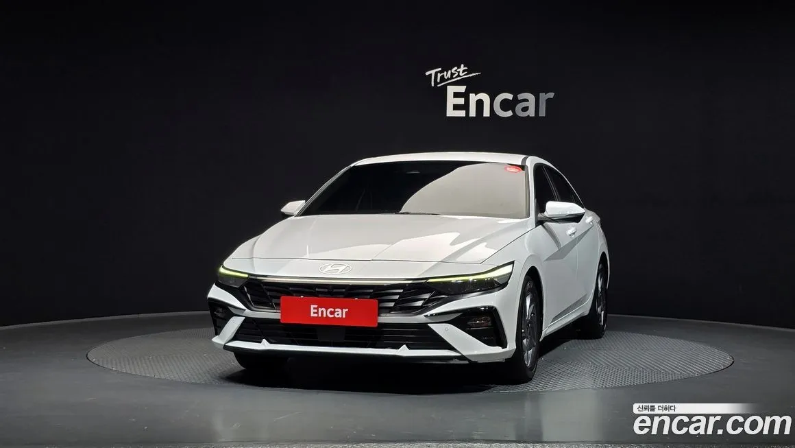 Hyundai AVANTE — фото 3