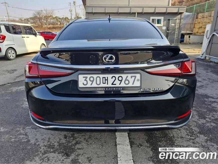 Lexus ES 2023 из KR, фото 4