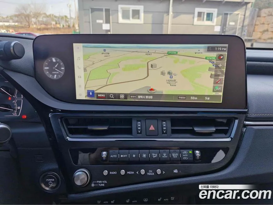 Lexus ES 2023 из KR, фото 7