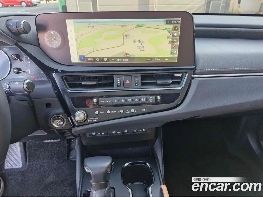 Lexus ES 2023 из KR, фото 9