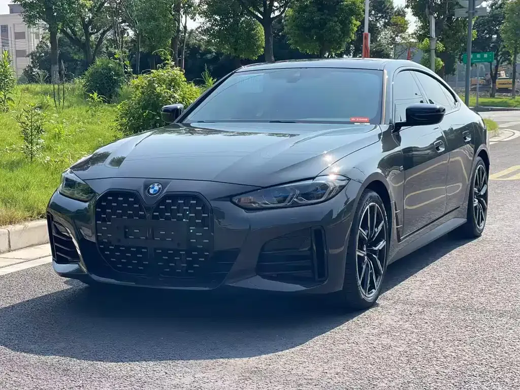 BMW 4 Series — фото 1