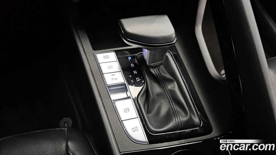 Hyundai AVANTE — фото 9
