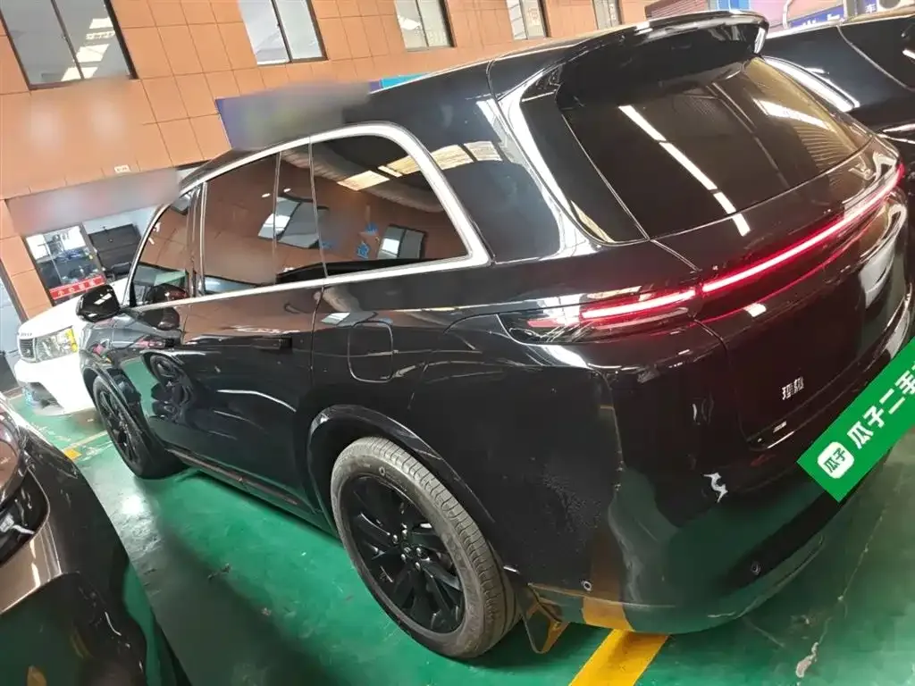 Li Auto L8 2023 из CN, фото 6