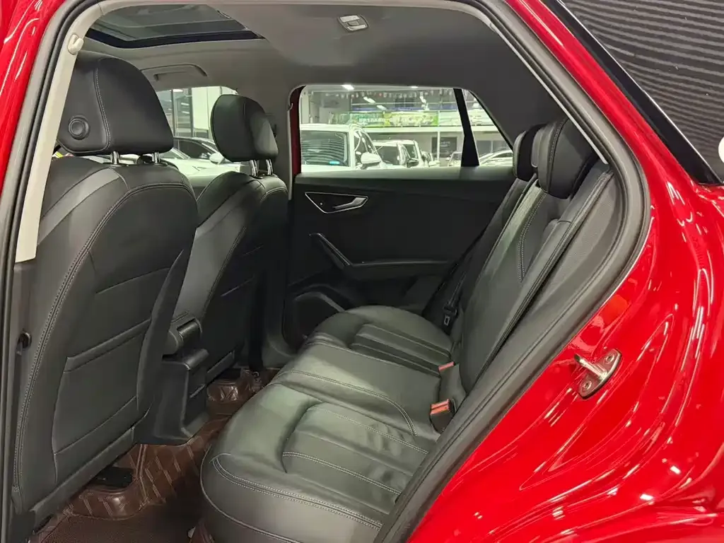 Audi Q2L 2022 из CN, фото 6