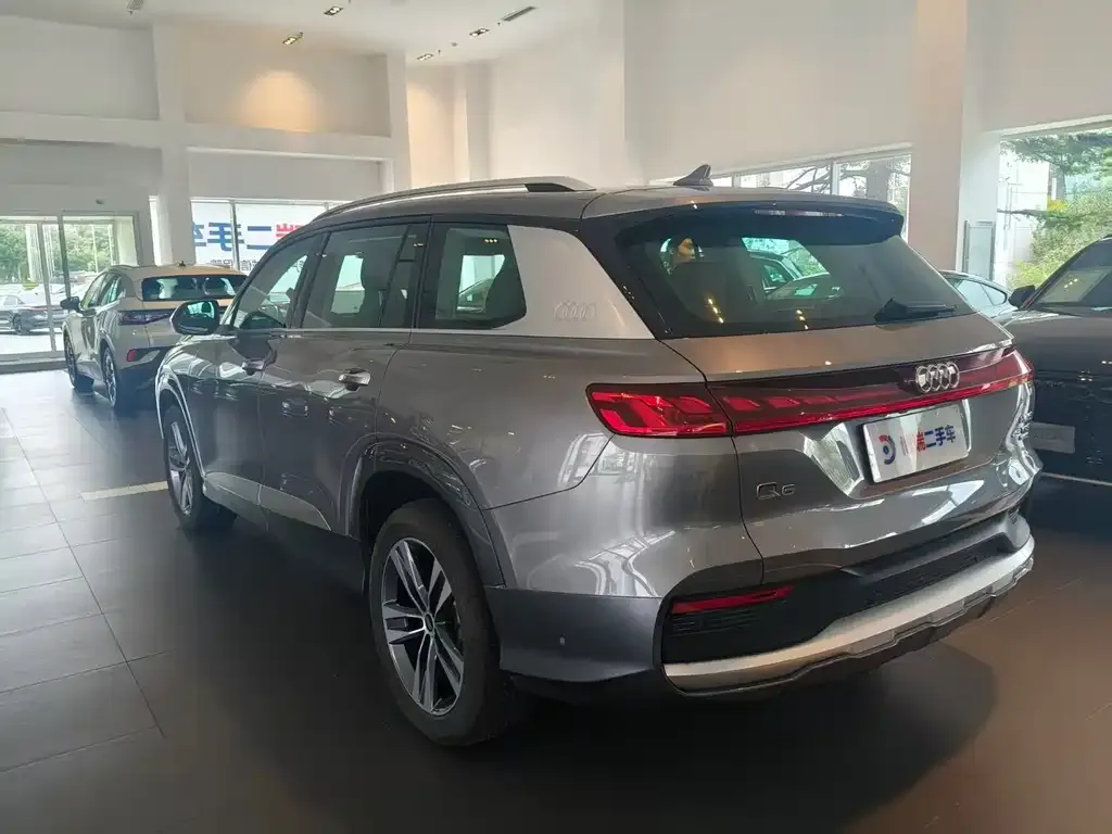 Audi Q6 2023 из CN, фото 6