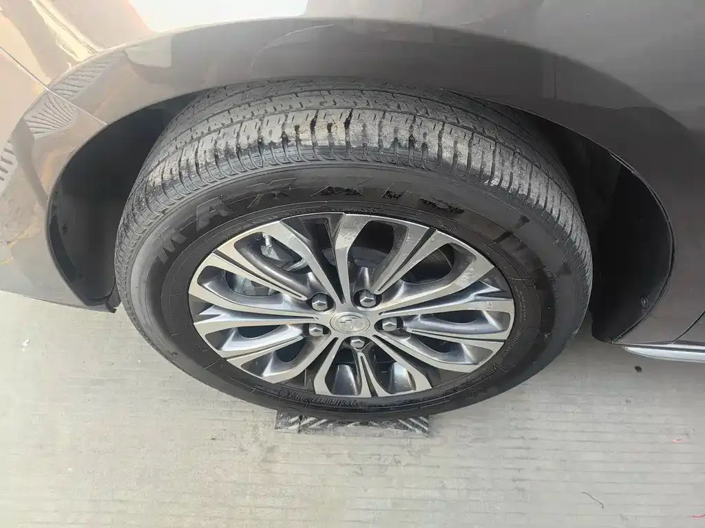 Buick GL8 2024 из CN, фото 4