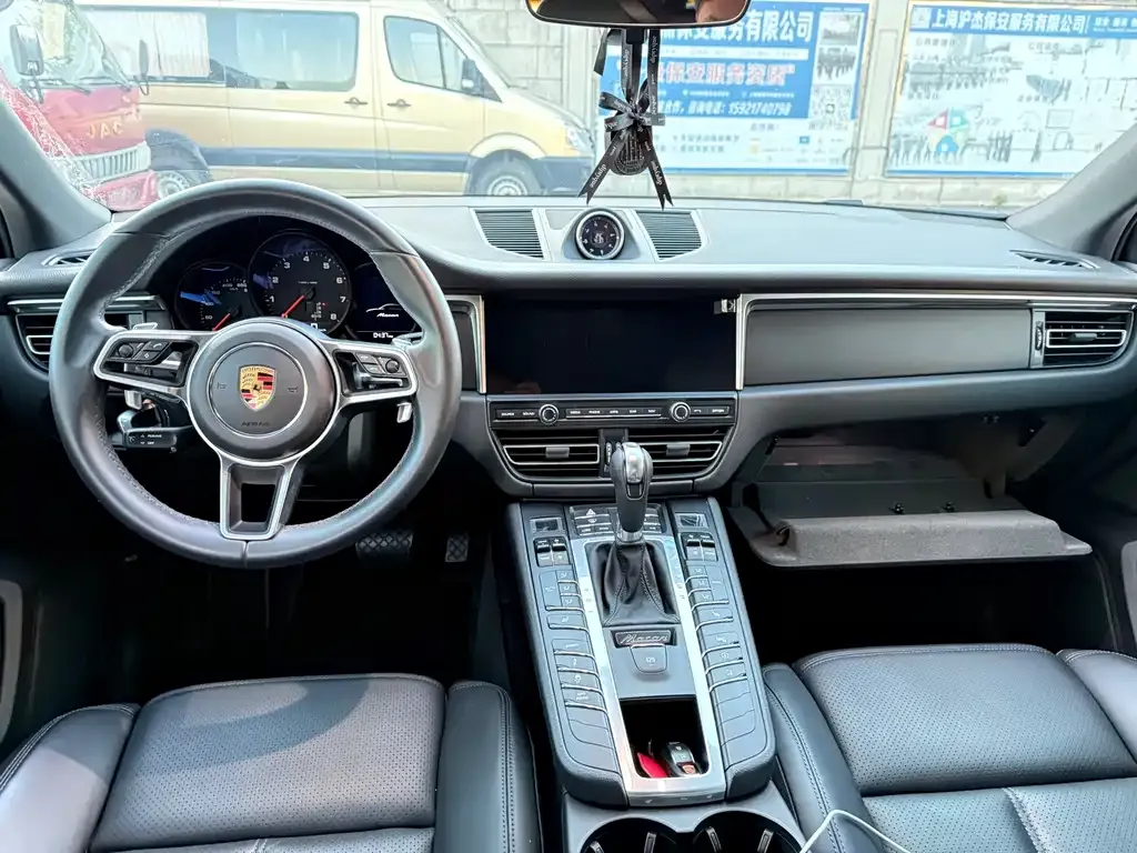 Porsche Macan 2021 из CN, фото 7