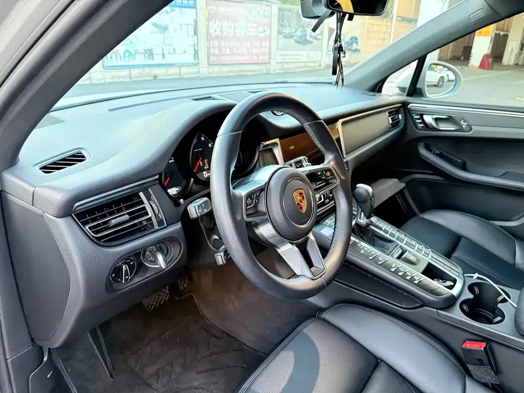 Porsche Macan 2021 из CN, фото 8