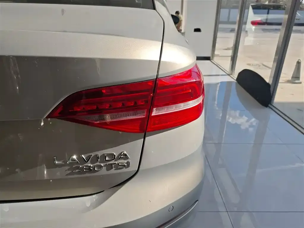 Volkswagen Lavida 2021 из CN, фото 8