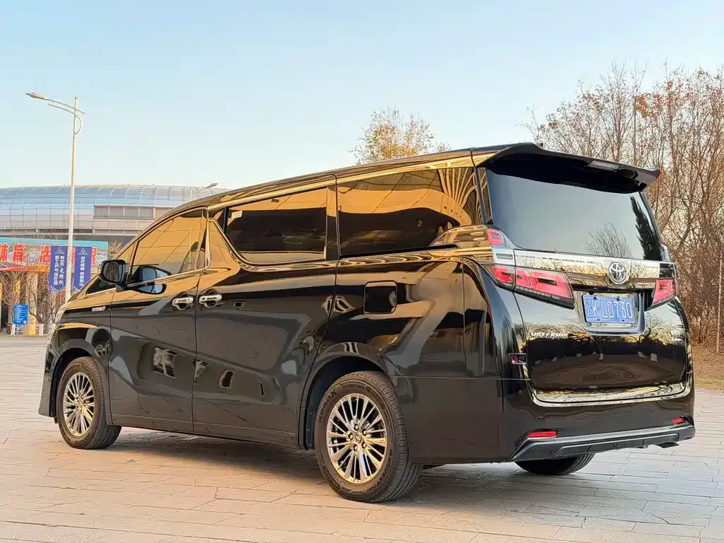 Toyota Vellfire 2021 из CN, фото 3