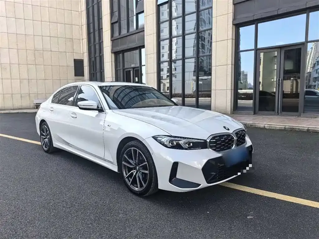 BMW 3 Series 2024 из CN, фото 4