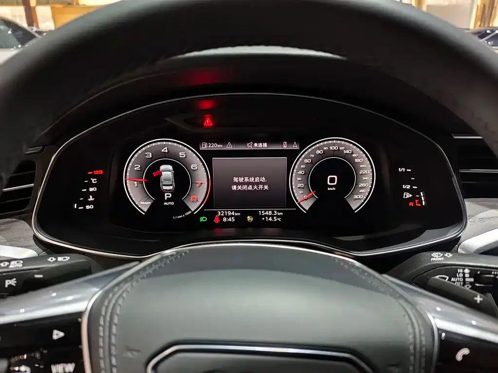 Audi A6L 2023 из CN, фото 4